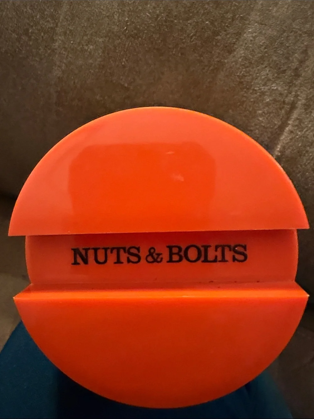Bright Red Plastic Bottle Cap/Plug